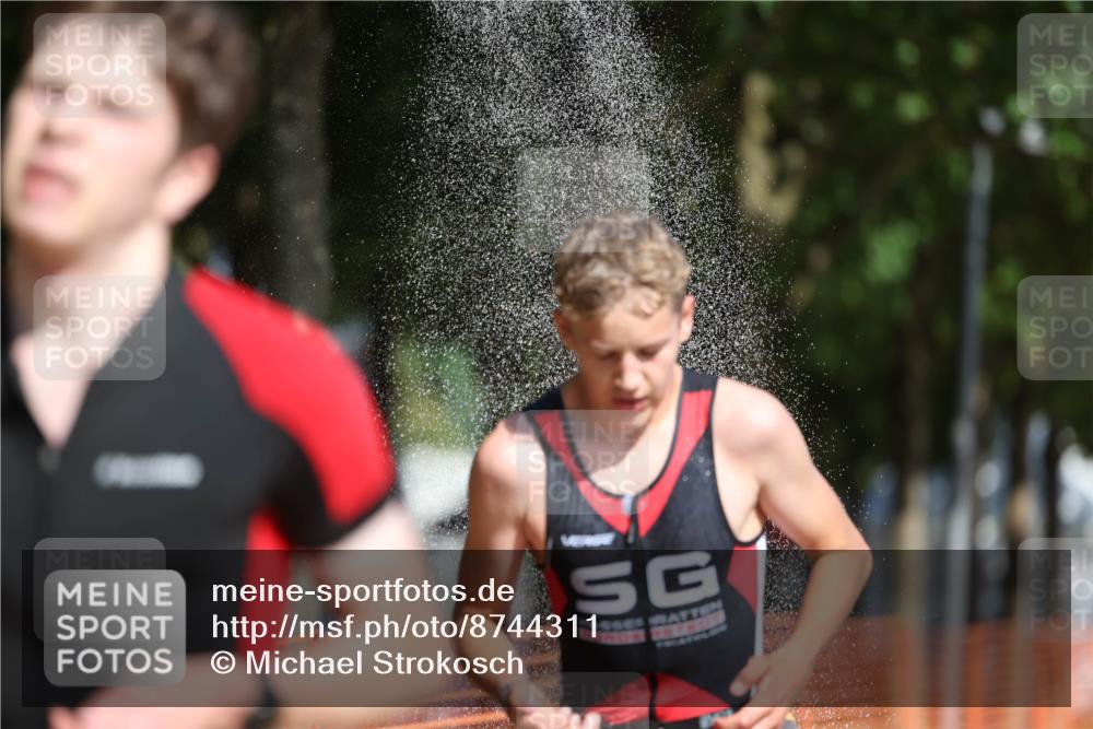 07.09.2025 - 19. Norderstedt Triathlon Michael Strokosch http://msf.ph/oto/8744311 07.09.2025 11:57:22 Laufen 837, 1153, 1162, 1199 meine-sportfotos.de