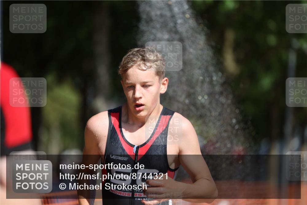 07.09.2025 - 19. Norderstedt Triathlon Michael Strokosch http://msf.ph/oto/8744321 07.09.2025 11:57:23 Laufen 837, 1153, 1162, 1199 meine-sportfotos.de