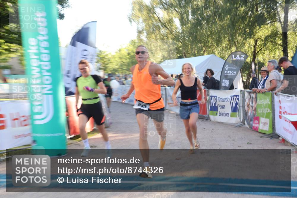 07.09.2025 - 19. Norderstedt Triathlon Luisa Fischer http://msf.ph/oto/8744326 07.09.2025 17:12:49 Ziel 933, 1557 meine-sportfotos.de