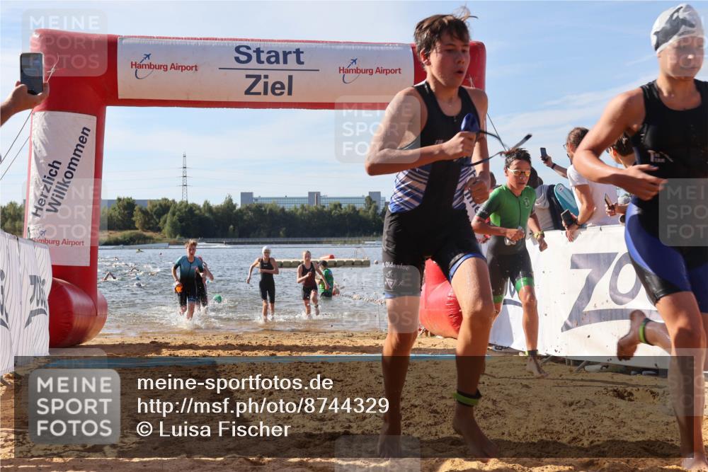 07.09.2025 - 19. Norderstedt Triathlon Luisa Fischer http://msf.ph/oto/8744329 07.09.2025 10:23:10 Schwimmen 58, 64, 93, 96, 119, 125, 133, 669, 682, 685 meine-sportfotos.de