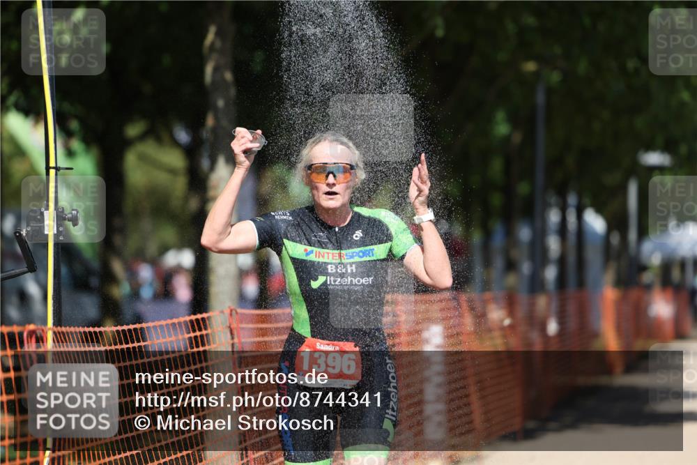 07.09.2025 - 19. Norderstedt Triathlon Michael Strokosch http://msf.ph/oto/8744341 07.09.2025 13:09:46 Laufen 1396 meine-sportfotos.de