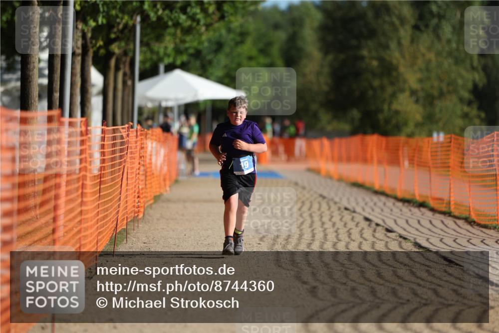 07.09.2025 - 19. Norderstedt Triathlon Michael Strokosch http://msf.ph/oto/8744360 07.09.2025 09:21:10 Laufen 19 meine-sportfotos.de