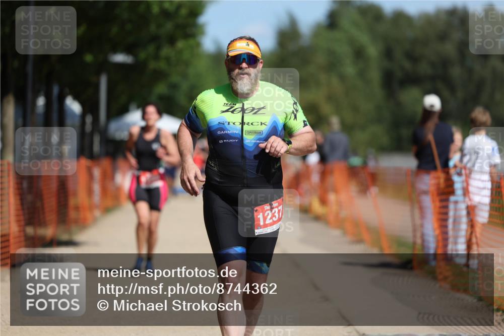 07.09.2025 - 19. Norderstedt Triathlon Michael Strokosch http://msf.ph/oto/8744362 07.09.2025 12:34:16 Laufen 1237, 1333, 1368 meine-sportfotos.de