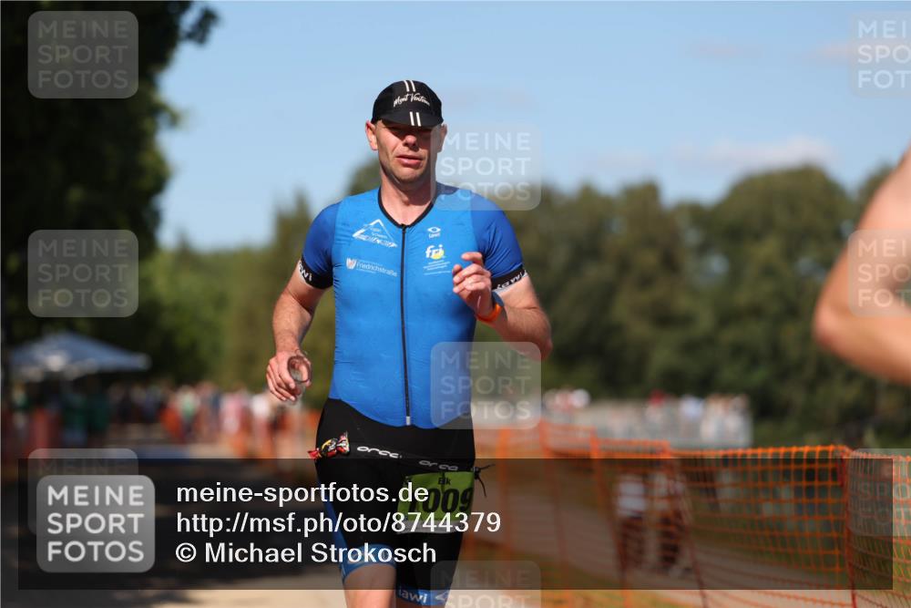 07.09.2025 - 19. Norderstedt Triathlon Michael Strokosch http://msf.ph/oto/8744379 07.09.2025 14:44:20 Laufen 1009, 1017, 1020, 1036, 1040 meine-sportfotos.de