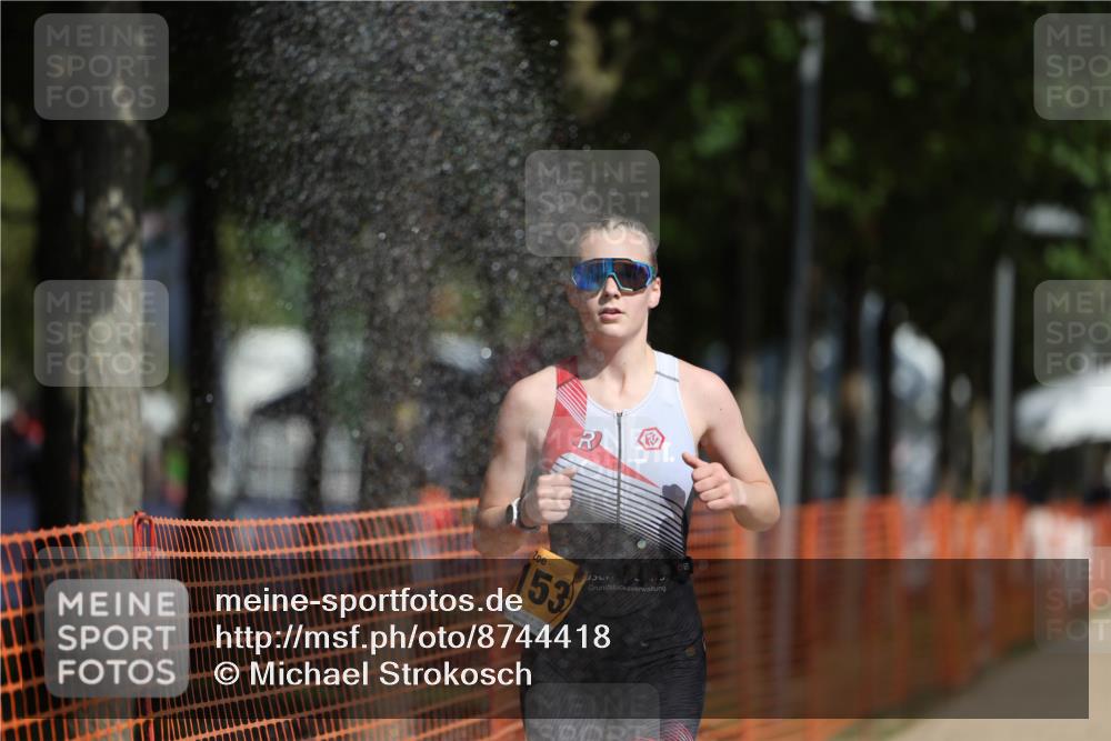 07.09.2025 - 19. Norderstedt Triathlon Michael Strokosch http://msf.ph/oto/8744418 07.09.2025 11:57:27 Laufen 837, 1153 meine-sportfotos.de