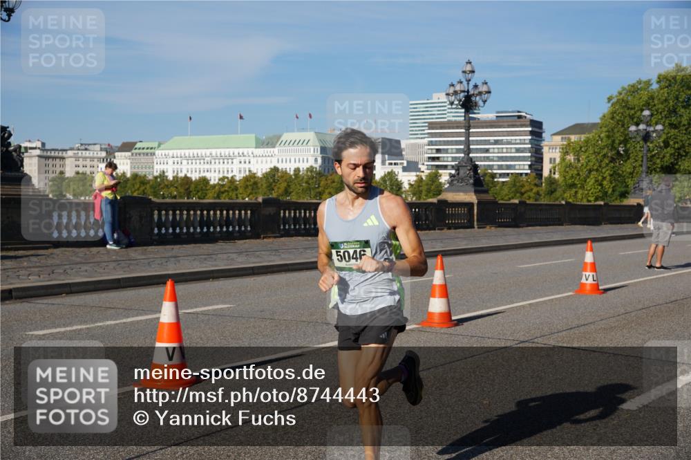 07.09.2025 - BARMER Alsterlauf Yannick Fuchs http://msf.ph/oto/8744443 07.09.2025 09:29:52 Laufen 5046 meine-sportfotos.de