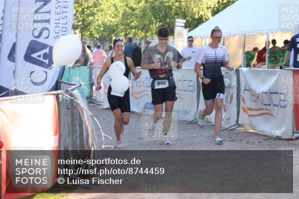 07.09.2025 - 19. Norderstedt Triathlon Luisa Fischer http://msf.ph/oto/8744459 07.09.2025 17:14:17 Ziel 940 meine-sportfotos.de