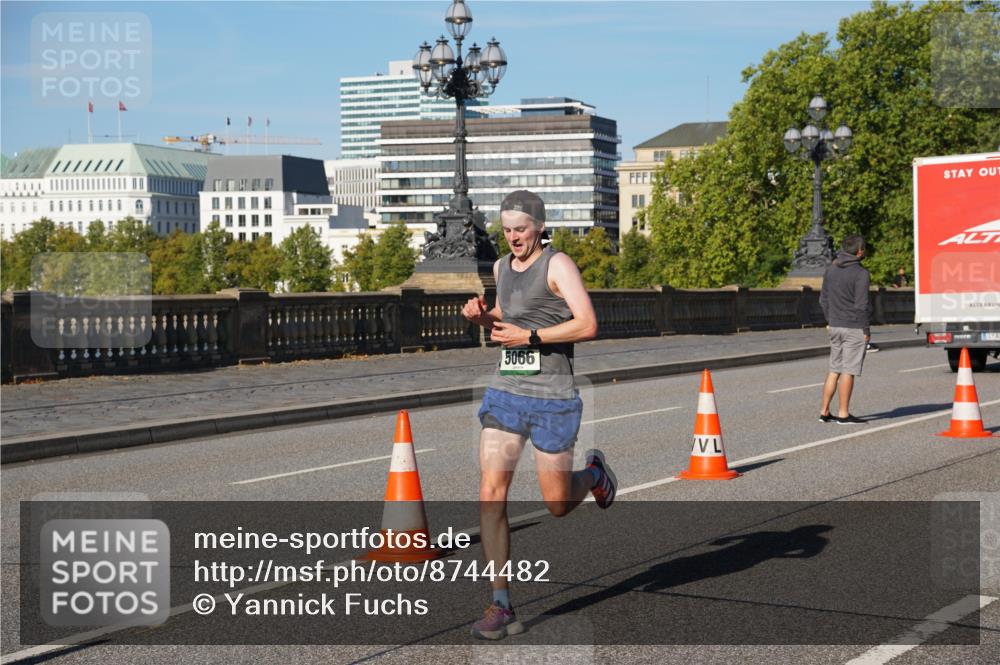 07.09.2025 - BARMER Alsterlauf Yannick Fuchs http://msf.ph/oto/8744482 07.09.2025 09:29:54 Laufen 5066, 819 meine-sportfotos.de
