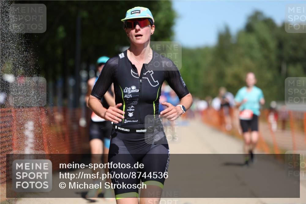 07.09.2025 - 19. Norderstedt Triathlon Michael Strokosch http://msf.ph/oto/8744536 07.09.2025 13:10:03 Laufen 194, 274, 1392 meine-sportfotos.de