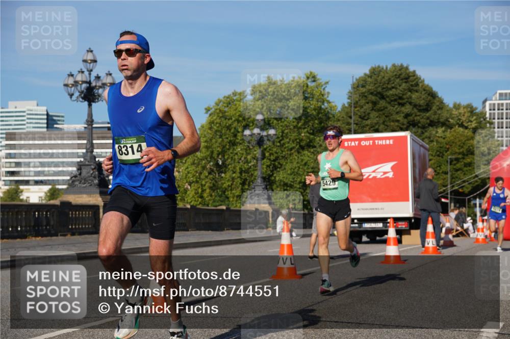 07.09.2025 - BARMER Alsterlauf Yannick Fuchs http://msf.ph/oto/8744551 07.09.2025 09:30:01 Laufen 15, 8314, 5429 meine-sportfotos.de
