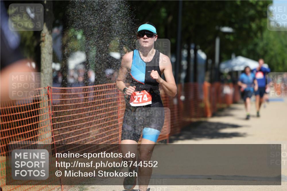 07.09.2025 - 19. Norderstedt Triathlon Michael Strokosch http://msf.ph/oto/8744552 07.09.2025 13:10:05 Laufen 194, 243, 274, 1392 meine-sportfotos.de