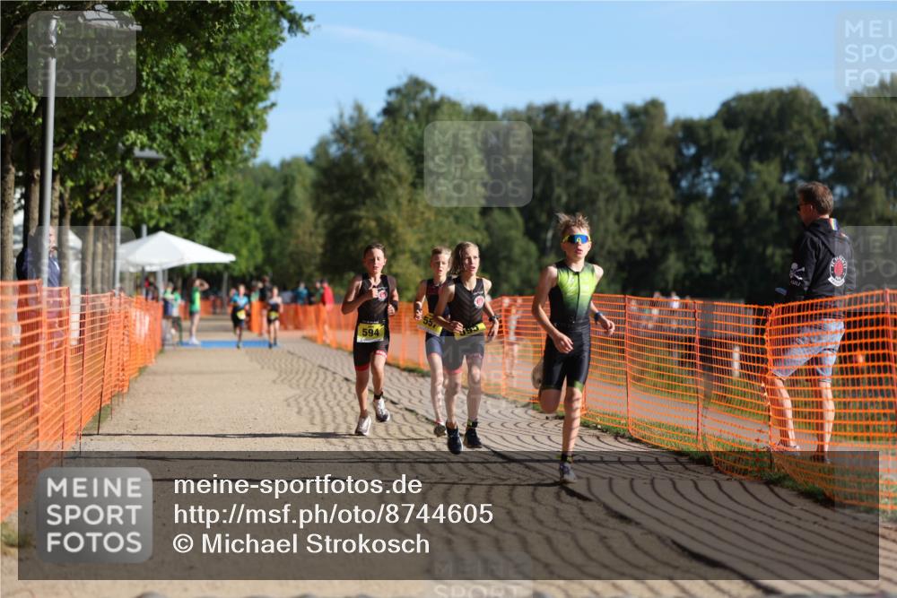 07.09.2025 - 19. Norderstedt Triathlon Michael Strokosch http://msf.ph/oto/8744605 07.09.2025 09:42:35 Laufen 557, 594, 595, 600 meine-sportfotos.de