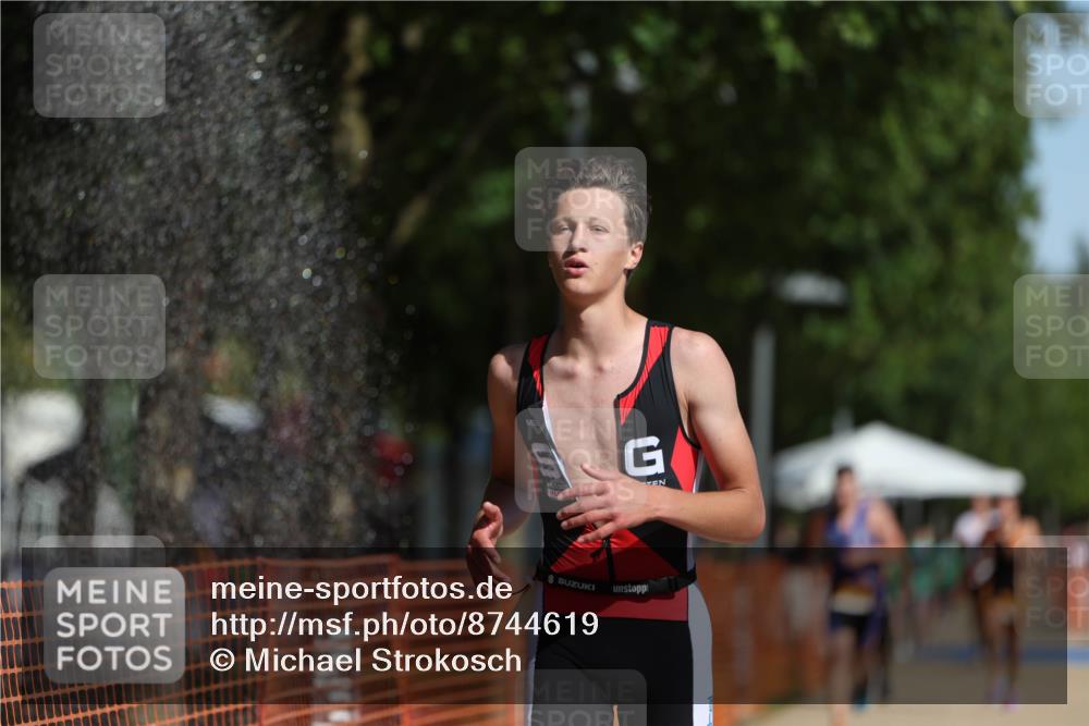 07.09.2025 - 19. Norderstedt Triathlon Michael Strokosch http://msf.ph/oto/8744619 07.09.2025 11:57:48 Laufen 300, 1179, 1186 meine-sportfotos.de