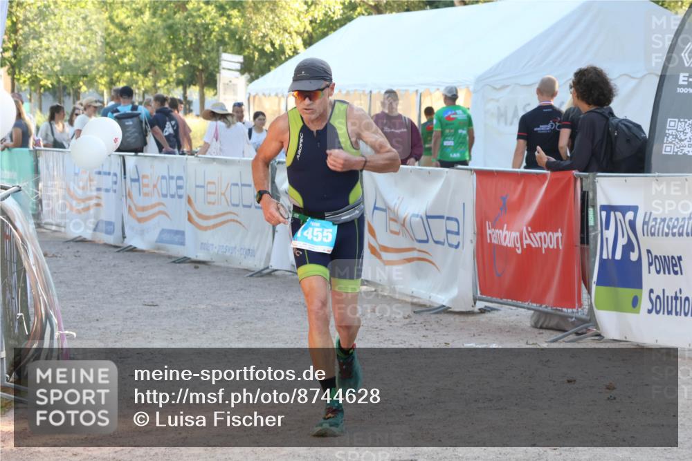07.09.2025 - 19. Norderstedt Triathlon Luisa Fischer http://msf.ph/oto/8744628 07.09.2025 17:14:44 Ziel 1455 meine-sportfotos.de