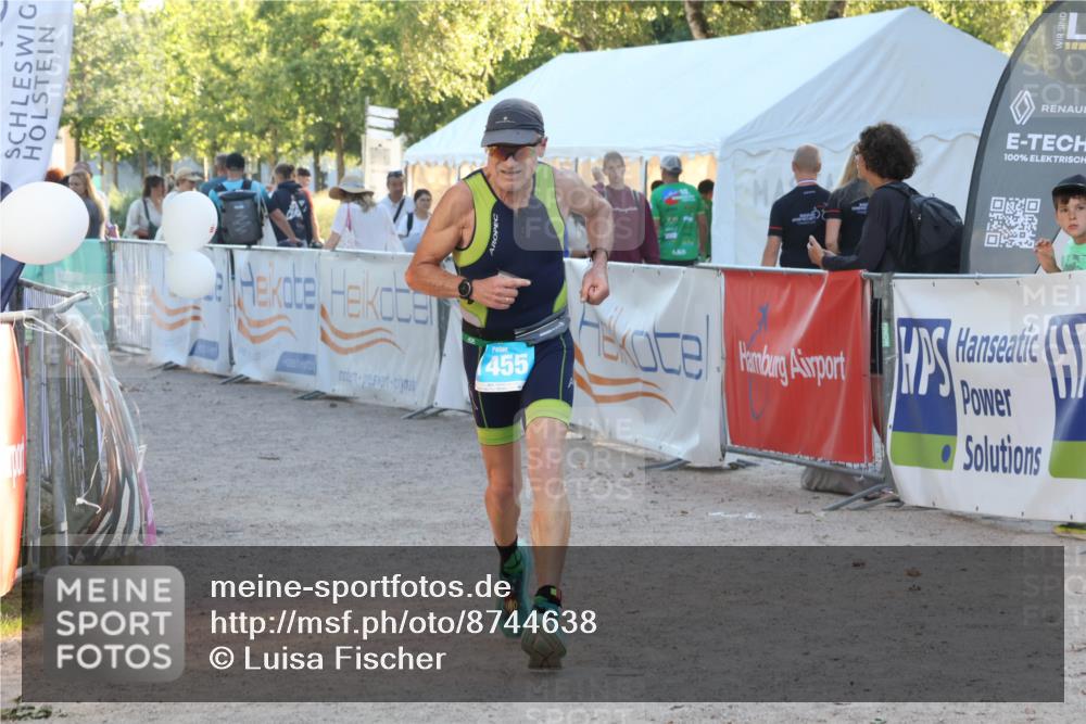 07.09.2025 - 19. Norderstedt Triathlon Luisa Fischer http://msf.ph/oto/8744638 07.09.2025 17:14:44 Ziel 1455 meine-sportfotos.de