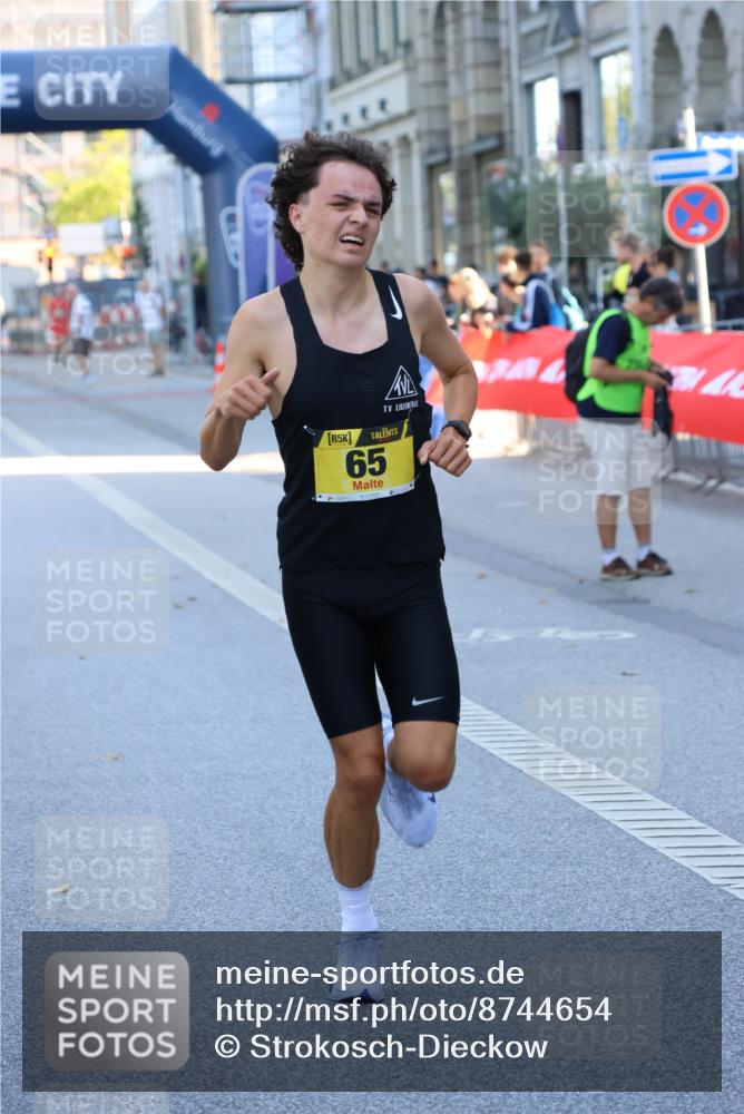 07.09.2025 - BARMER Alsterlauf Strokosch-Dieckow http://msf.ph/oto/8744654 07.09.2025 11:16:11 Ziel  meine-sportfotos.de