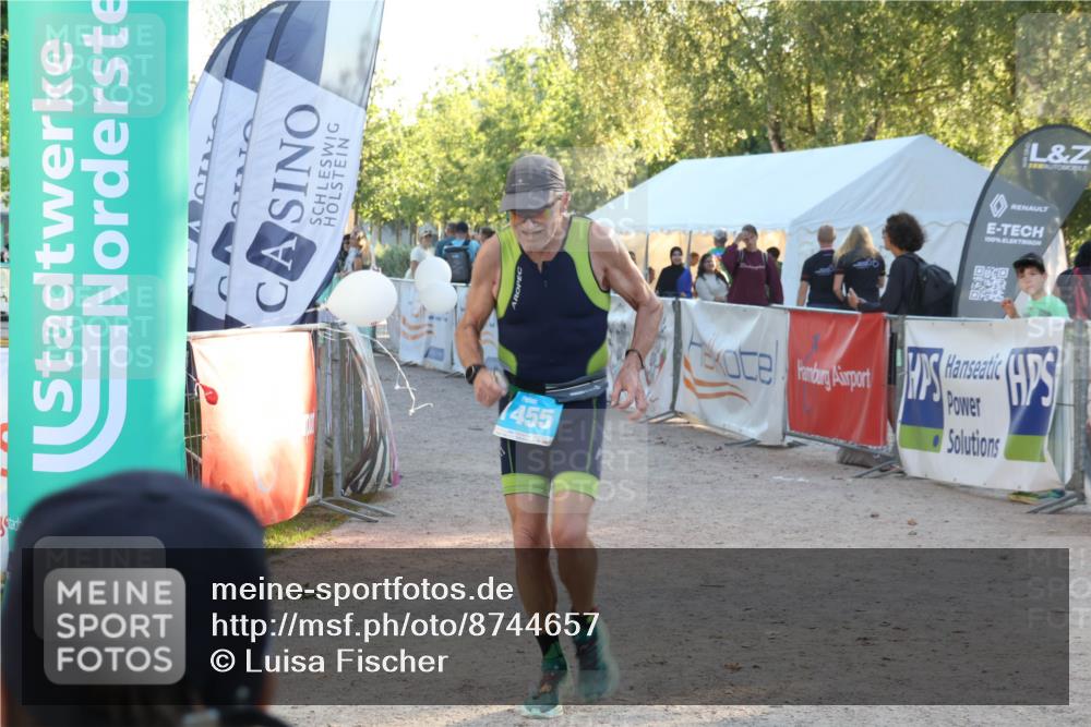 07.09.2025 - 19. Norderstedt Triathlon Luisa Fischer http://msf.ph/oto/8744657 07.09.2025 17:14:45 Ziel 1455 meine-sportfotos.de