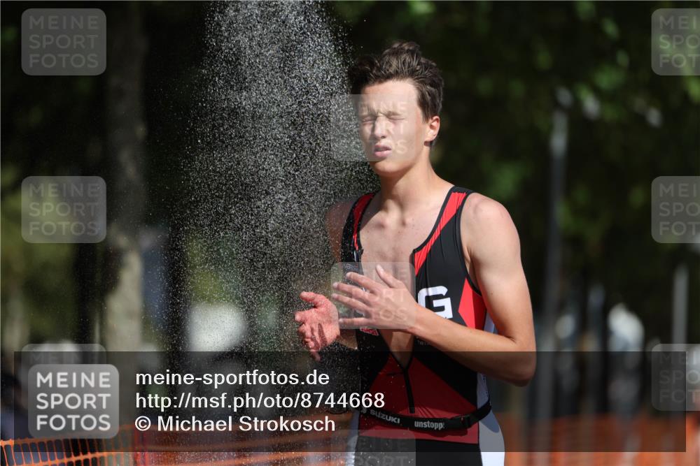 07.09.2025 - 19. Norderstedt Triathlon Michael Strokosch http://msf.ph/oto/8744668 07.09.2025 11:57:49 Laufen 300, 1179, 1186, 1211 meine-sportfotos.de