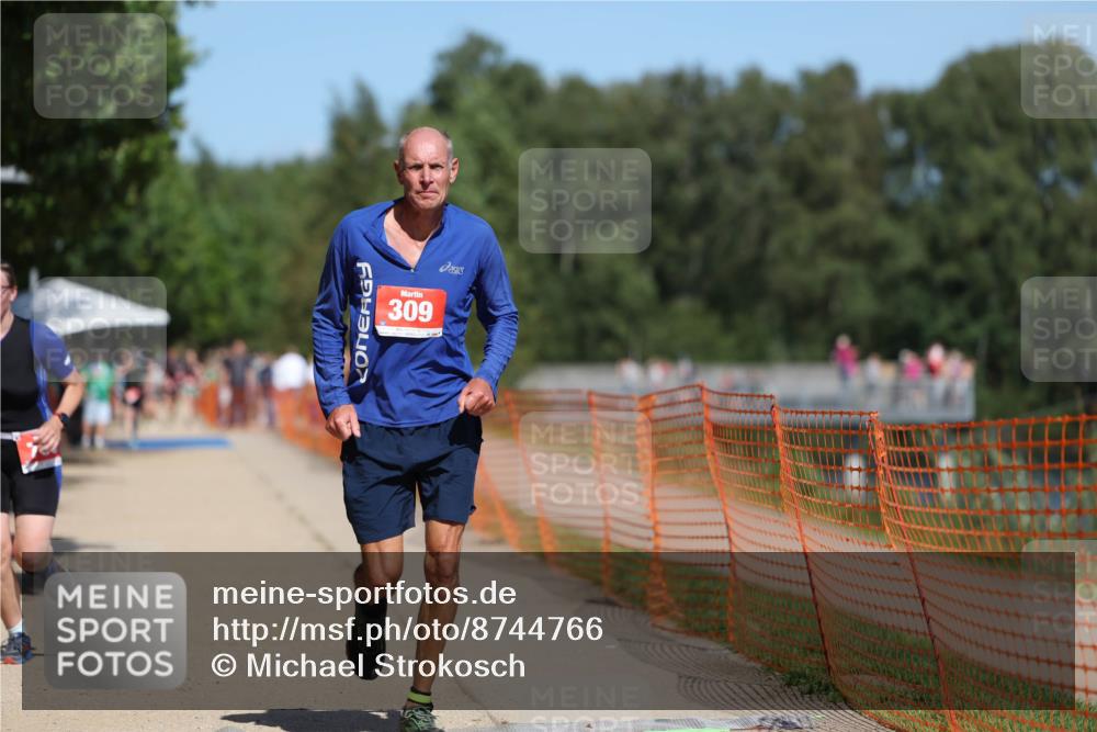 07.09.2025 - 19. Norderstedt Triathlon Michael Strokosch http://msf.ph/oto/8744766 07.09.2025 13:10:16 Laufen 243, 309, 345, 766 meine-sportfotos.de