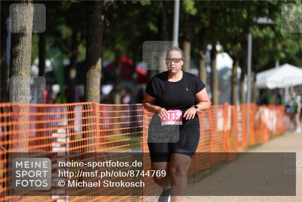 07.09.2025 - 19. Norderstedt Triathlon Michael Strokosch http://msf.ph/oto/8744769 07.09.2025 10:58:55 Laufen 85, 1113 meine-sportfotos.de