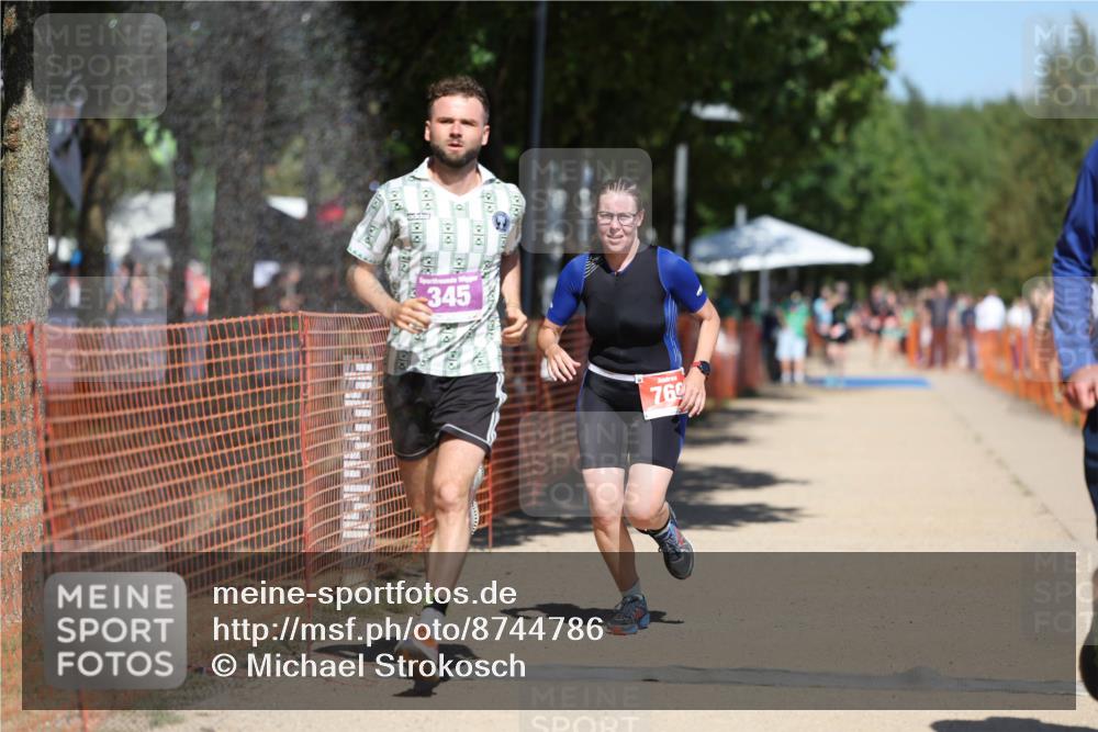 07.09.2025 - 19. Norderstedt Triathlon Michael Strokosch http://msf.ph/oto/8744786 07.09.2025 13:10:16 Laufen 243, 309, 345, 766 meine-sportfotos.de