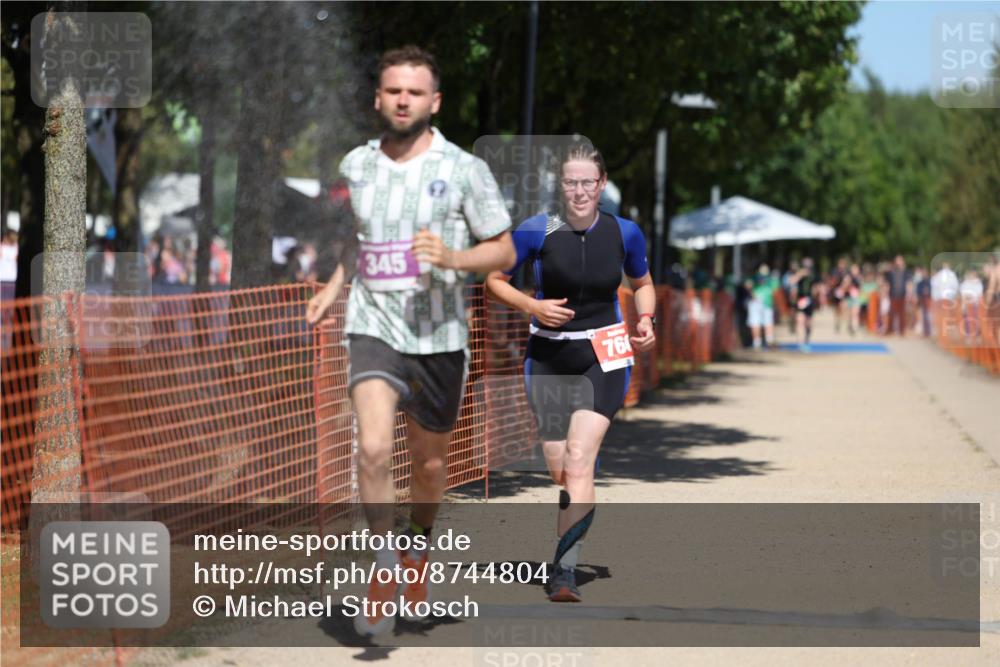 07.09.2025 - 19. Norderstedt Triathlon Michael Strokosch http://msf.ph/oto/8744804 07.09.2025 13:10:17 Laufen 243, 309, 345, 766 meine-sportfotos.de