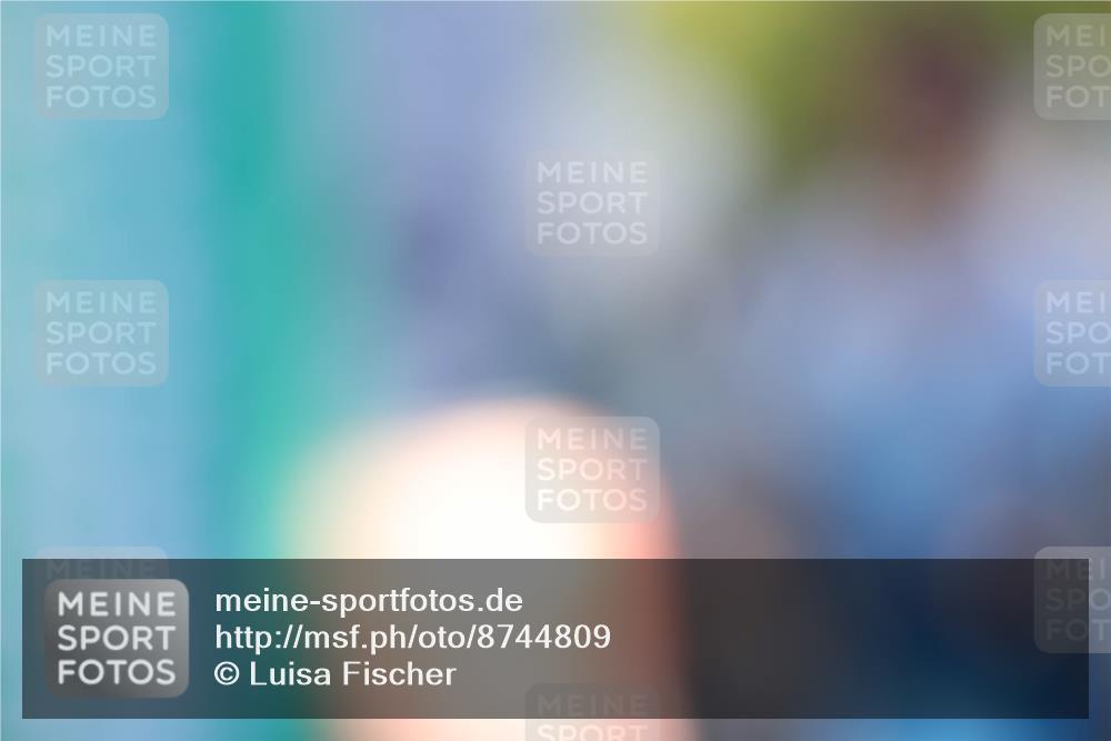 07.09.2025 - 19. Norderstedt Triathlon Luisa Fischer http://msf.ph/oto/8744809 07.09.2025 17:15:41 Ziel 903 meine-sportfotos.de