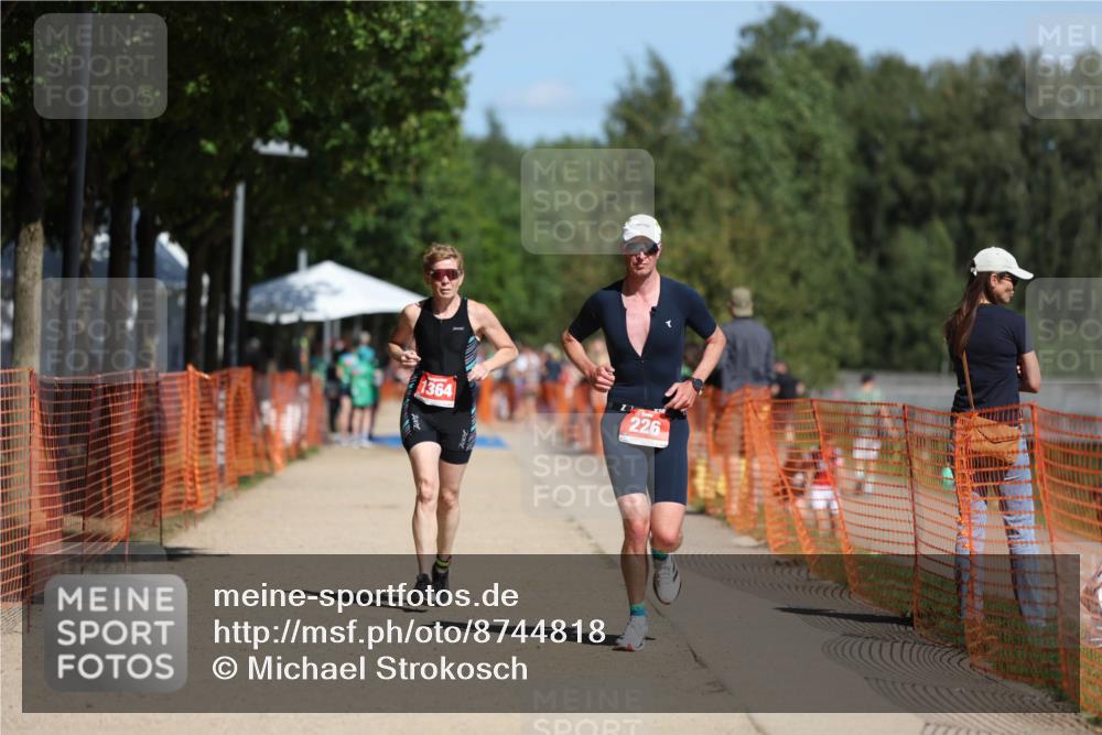 07.09.2025 - 19. Norderstedt Triathlon Michael Strokosch http://msf.ph/oto/8744818 07.09.2025 12:34:40 Laufen 226, 1364 meine-sportfotos.de