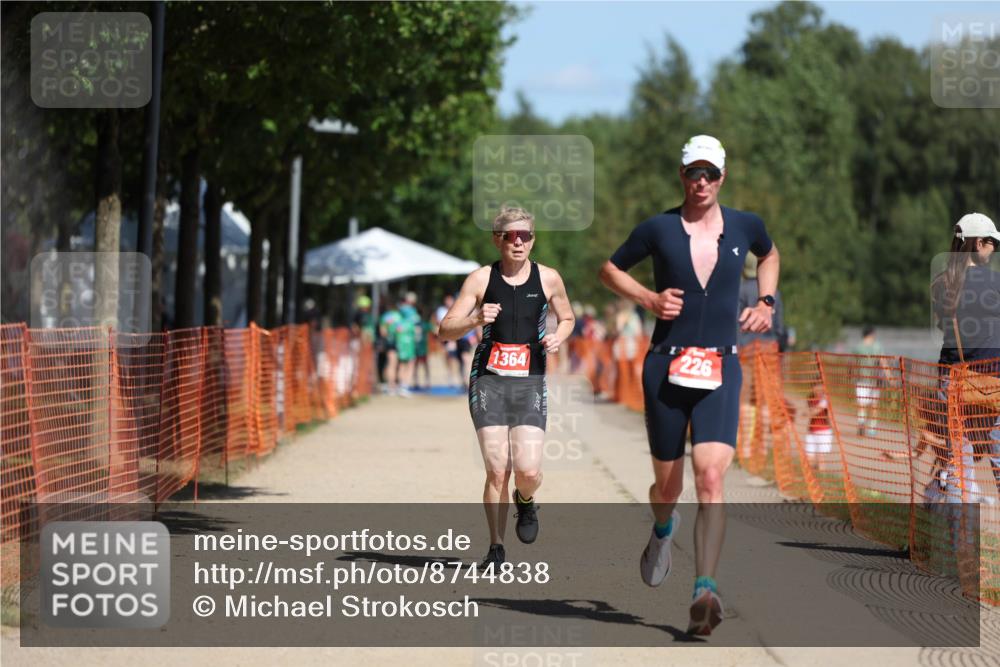 07.09.2025 - 19. Norderstedt Triathlon Michael Strokosch http://msf.ph/oto/8744838 07.09.2025 12:34:41 Laufen 226, 1364 meine-sportfotos.de