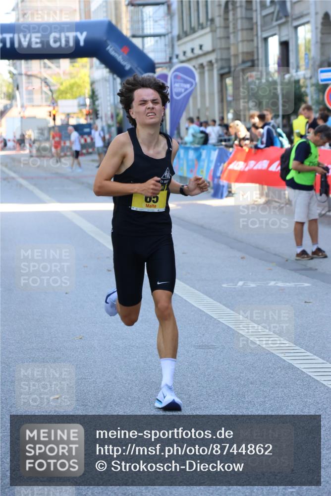 07.09.2025 - BARMER Alsterlauf Strokosch-Dieckow http://msf.ph/oto/8744862 07.09.2025 11:16:11 Ziel  meine-sportfotos.de