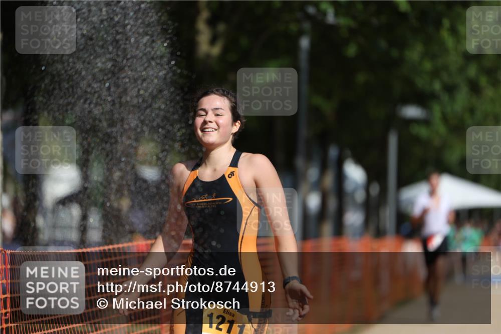 07.09.2025 - 19. Norderstedt Triathlon Michael Strokosch http://msf.ph/oto/8744913 07.09.2025 11:57:57 Laufen 276, 300, 1179, 1211, 1219 meine-sportfotos.de