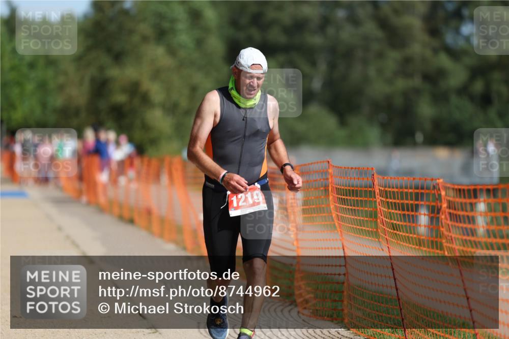 07.09.2025 - 19. Norderstedt Triathlon Michael Strokosch http://msf.ph/oto/8744962 07.09.2025 11:58:01 Laufen 276, 1211, 1219 meine-sportfotos.de