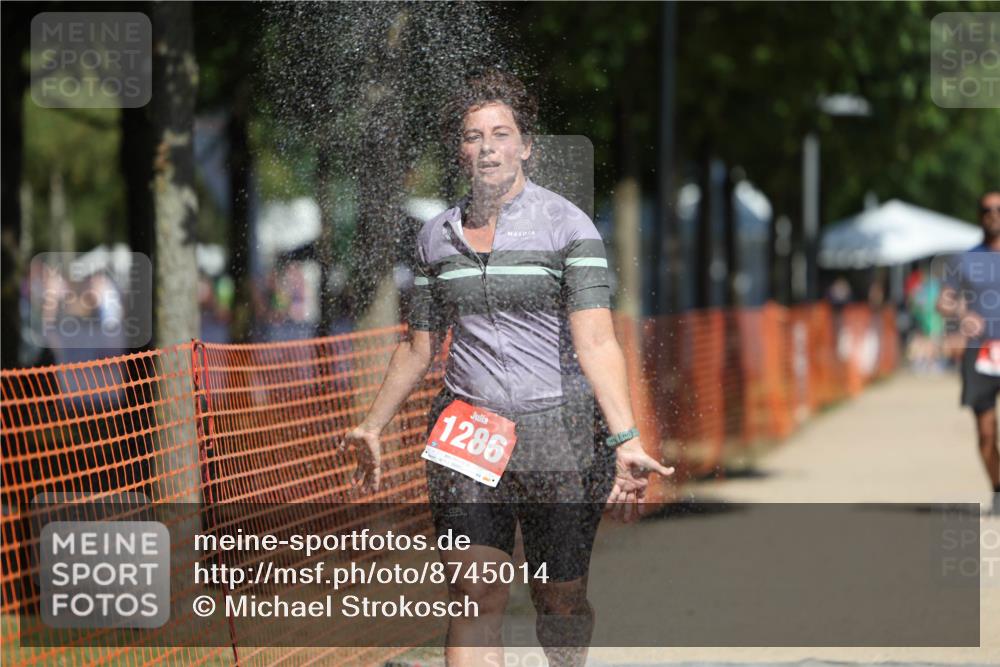 07.09.2025 - 19. Norderstedt Triathlon Michael Strokosch http://msf.ph/oto/8745014 07.09.2025 12:35:08 Laufen 251, 838, 1286, 1371 meine-sportfotos.de