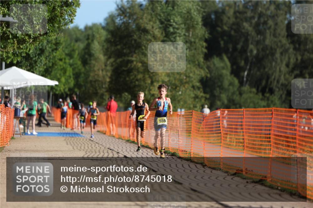 07.09.2025 - 19. Norderstedt Triathlon Michael Strokosch http://msf.ph/oto/8745018 07.09.2025 09:43:14 Laufen 556 meine-sportfotos.de