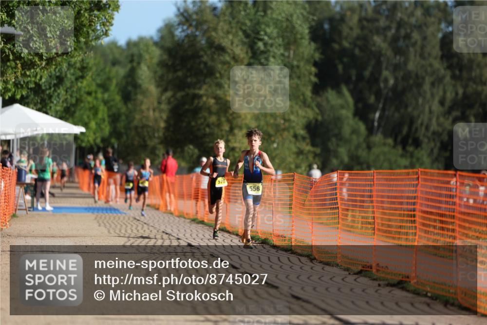 07.09.2025 - 19. Norderstedt Triathlon Michael Strokosch http://msf.ph/oto/8745027 07.09.2025 09:43:14 Laufen 556 meine-sportfotos.de