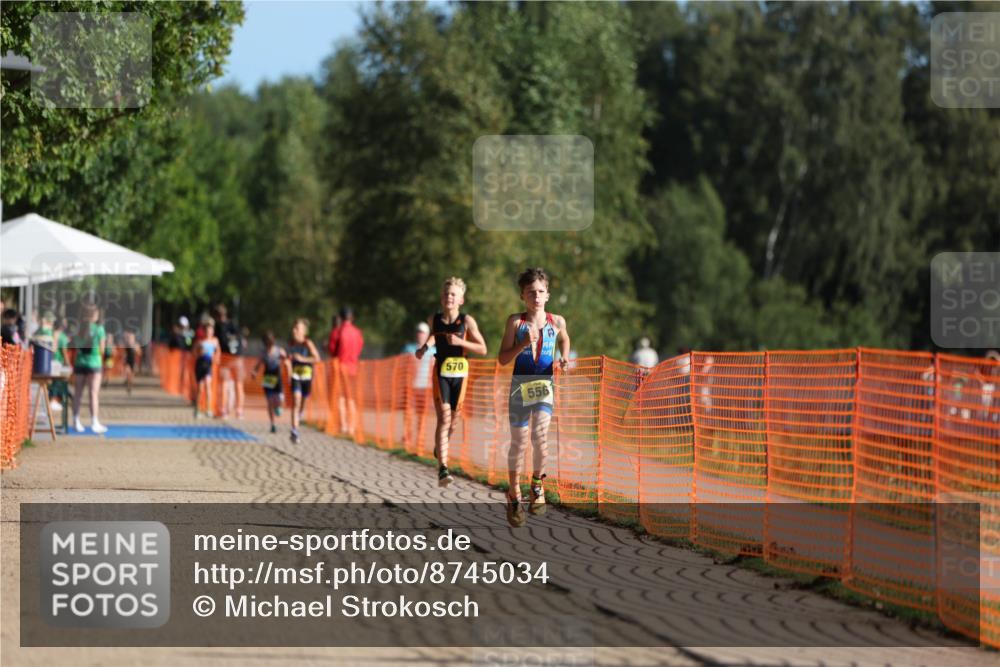 07.09.2025 - 19. Norderstedt Triathlon Michael Strokosch http://msf.ph/oto/8745034 07.09.2025 09:43:14 Laufen 556 meine-sportfotos.de