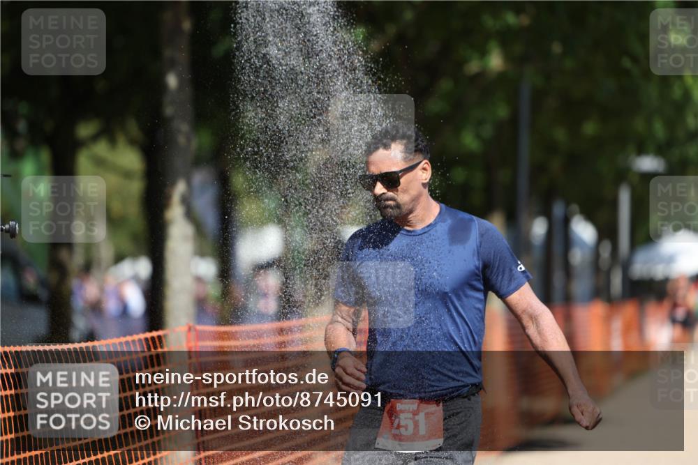 07.09.2025 - 19. Norderstedt Triathlon Michael Strokosch http://msf.ph/oto/8745091 07.09.2025 12:35:13 Laufen 251, 838 meine-sportfotos.de