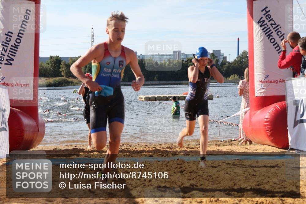 07.09.2025 - 19. Norderstedt Triathlon Luisa Fischer http://msf.ph/oto/8745106 07.09.2025 10:23:52 Schwimmen 70, 89, 107, 114, 643, 661 meine-sportfotos.de