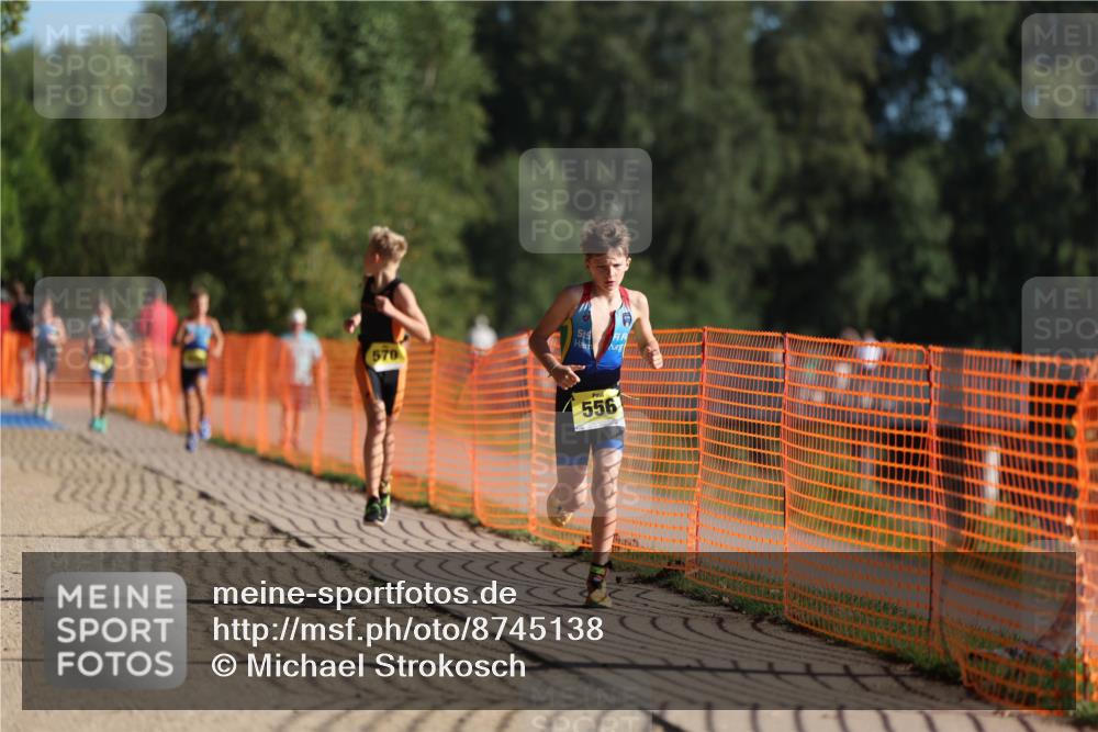 07.09.2025 - 19. Norderstedt Triathlon Michael Strokosch http://msf.ph/oto/8745138 07.09.2025 09:43:18 Laufen 556, 570 meine-sportfotos.de