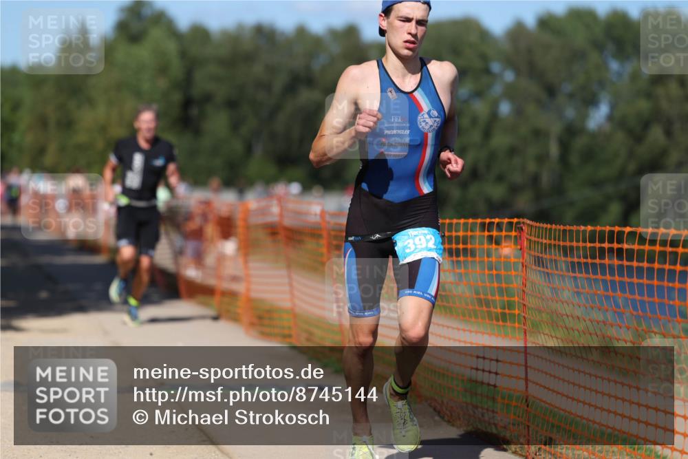 07.09.2025 - 19. Norderstedt Triathlon Michael Strokosch http://msf.ph/oto/8745144 07.09.2025 14:46:13 Laufen 392, 989 meine-sportfotos.de