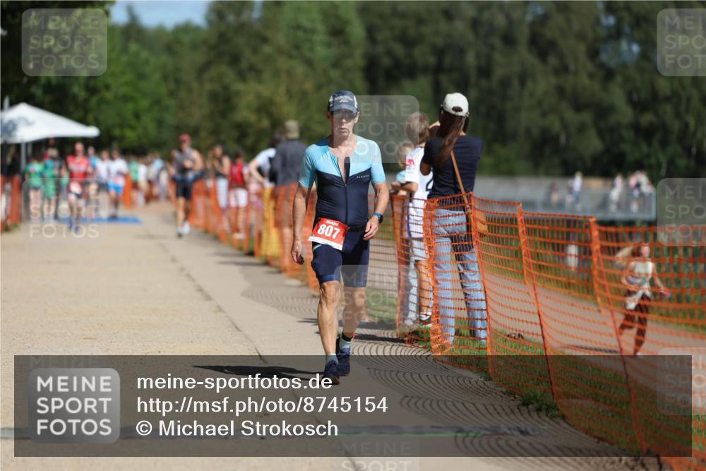 07.09.2025 - 19. Norderstedt Triathlon Michael Strokosch http://msf.ph/oto/8745154 07.09.2025 12:35:19 Laufen 807, 845 meine-sportfotos.de