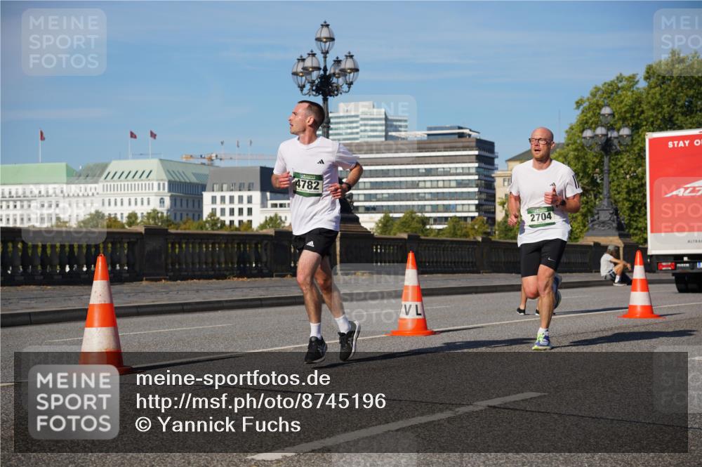 07.09.2025 - BARMER Alsterlauf Yannick Fuchs http://msf.ph/oto/8745196 07.09.2025 09:30:45 Laufen 4782, 2704 meine-sportfotos.de