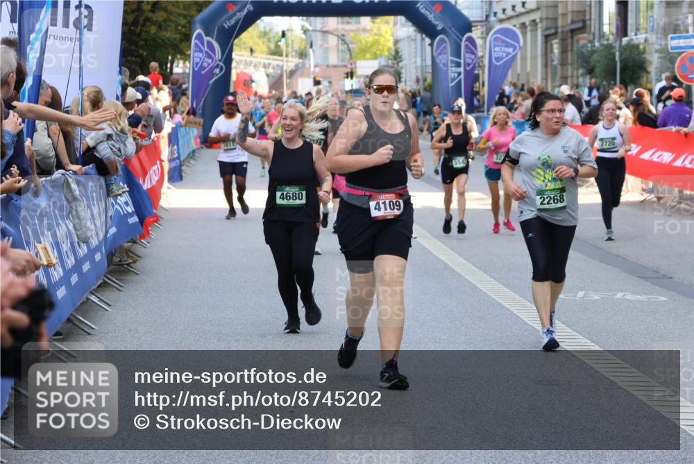07.09.2025 - BARMER Alsterlauf Strokosch-Dieckow http://msf.ph/oto/8745202 07.09.2025 10:17:26 Ziel 2466, 2821, 2901, 3194, 3435, 3723, 3731, 3862, 3881, 4019, 4025, 4130, 4200, 4270, 5033, 5168, 5305, 5464, 5465, 5946 meine-sportfotos.de