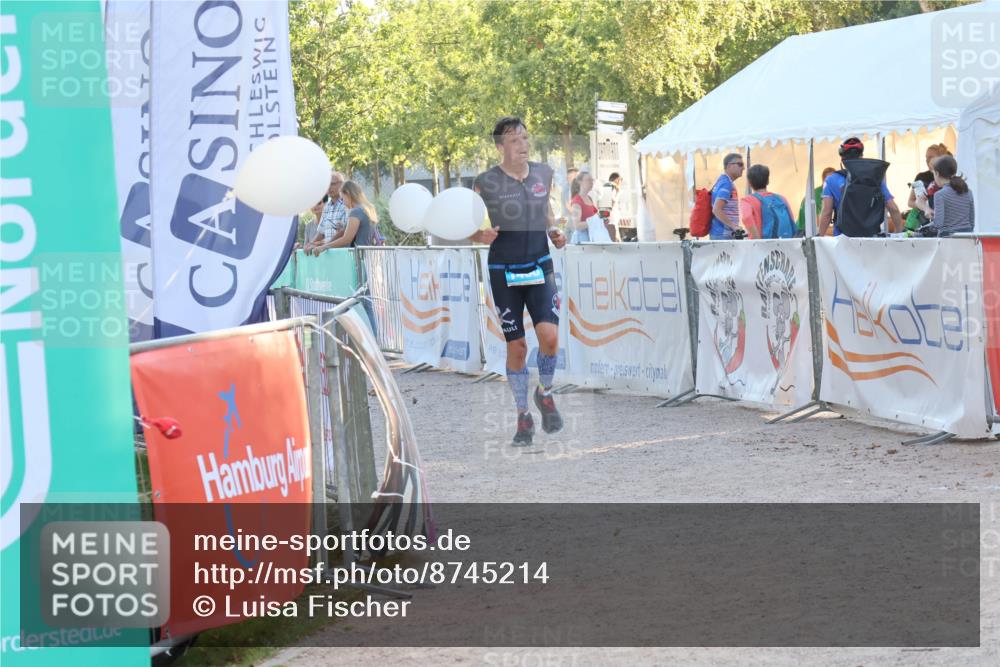 07.09.2025 - 19. Norderstedt Triathlon Luisa Fischer http://msf.ph/oto/8745214 07.09.2025 17:18:50 Ziel 1460 meine-sportfotos.de