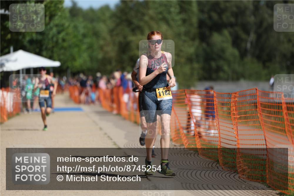 07.09.2025 - 19. Norderstedt Triathlon Michael Strokosch http://msf.ph/oto/8745254 07.09.2025 11:58:23 Laufen 185, 1172, 1182, 1279 meine-sportfotos.de