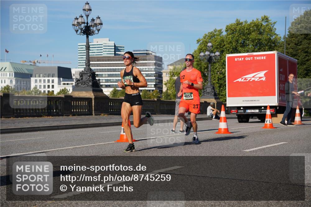 07.09.2025 - BARMER Alsterlauf Yannick Fuchs http://msf.ph/oto/8745259 07.09.2025 09:30:47 Laufen 27, 4855, 27, 1 meine-sportfotos.de