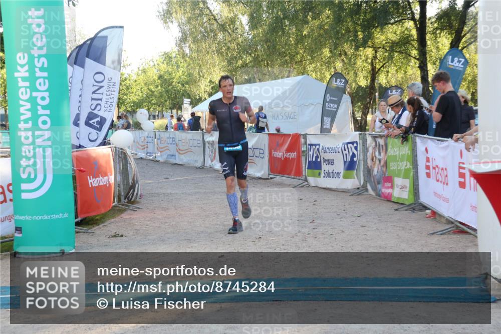 07.09.2025 - 19. Norderstedt Triathlon Luisa Fischer http://msf.ph/oto/8745284 07.09.2025 17:18:54 Ziel 1460 meine-sportfotos.de