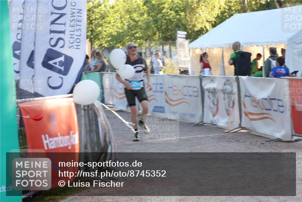 07.09.2025 - 19. Norderstedt Triathlon Luisa Fischer http://msf.ph/oto/8745352 07.09.2025 17:19:05 Ziel 1473 meine-sportfotos.de