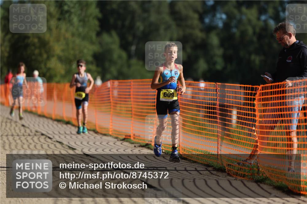 07.09.2025 - 19. Norderstedt Triathlon Michael Strokosch http://msf.ph/oto/8745372 07.09.2025 09:43:27 Laufen 562, 570, 609 meine-sportfotos.de