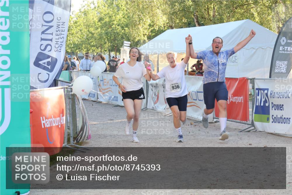 07.09.2025 - 19. Norderstedt Triathlon Luisa Fischer http://msf.ph/oto/8745393 07.09.2025 17:19:21 Ziel 936 meine-sportfotos.de
